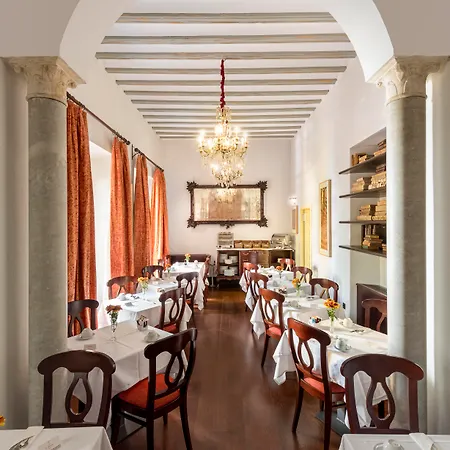 Hotel Casas De El Arenal Siviglia
