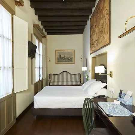 Casas De El Arenal 4*