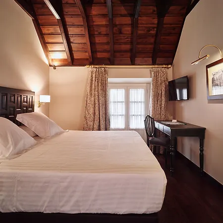 Casas De El Arenal Hotel Siviglia